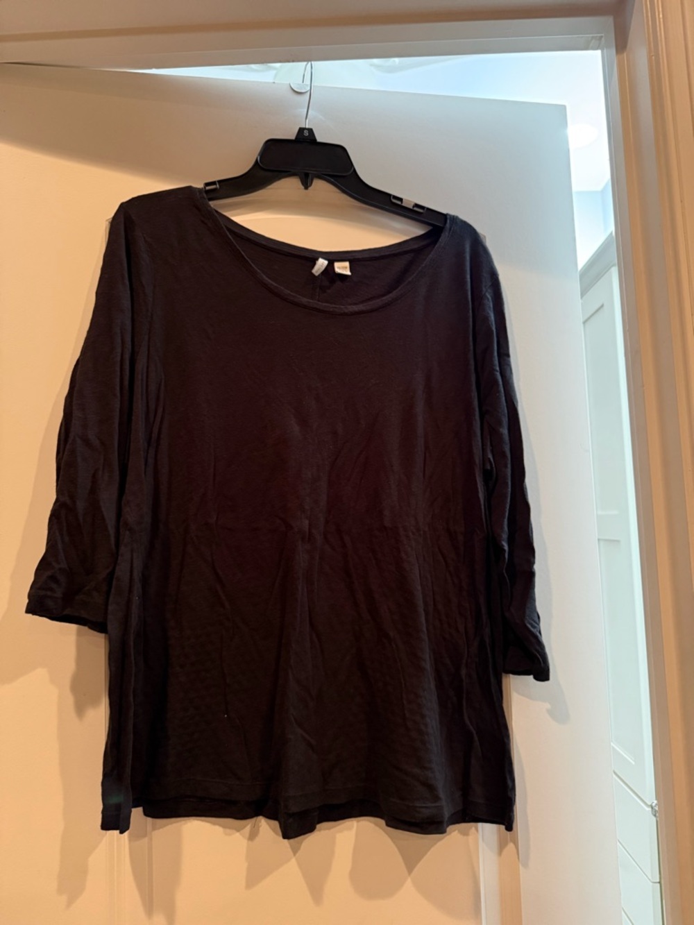 Classic Black Women’s 3/4 Length Sleeve Top